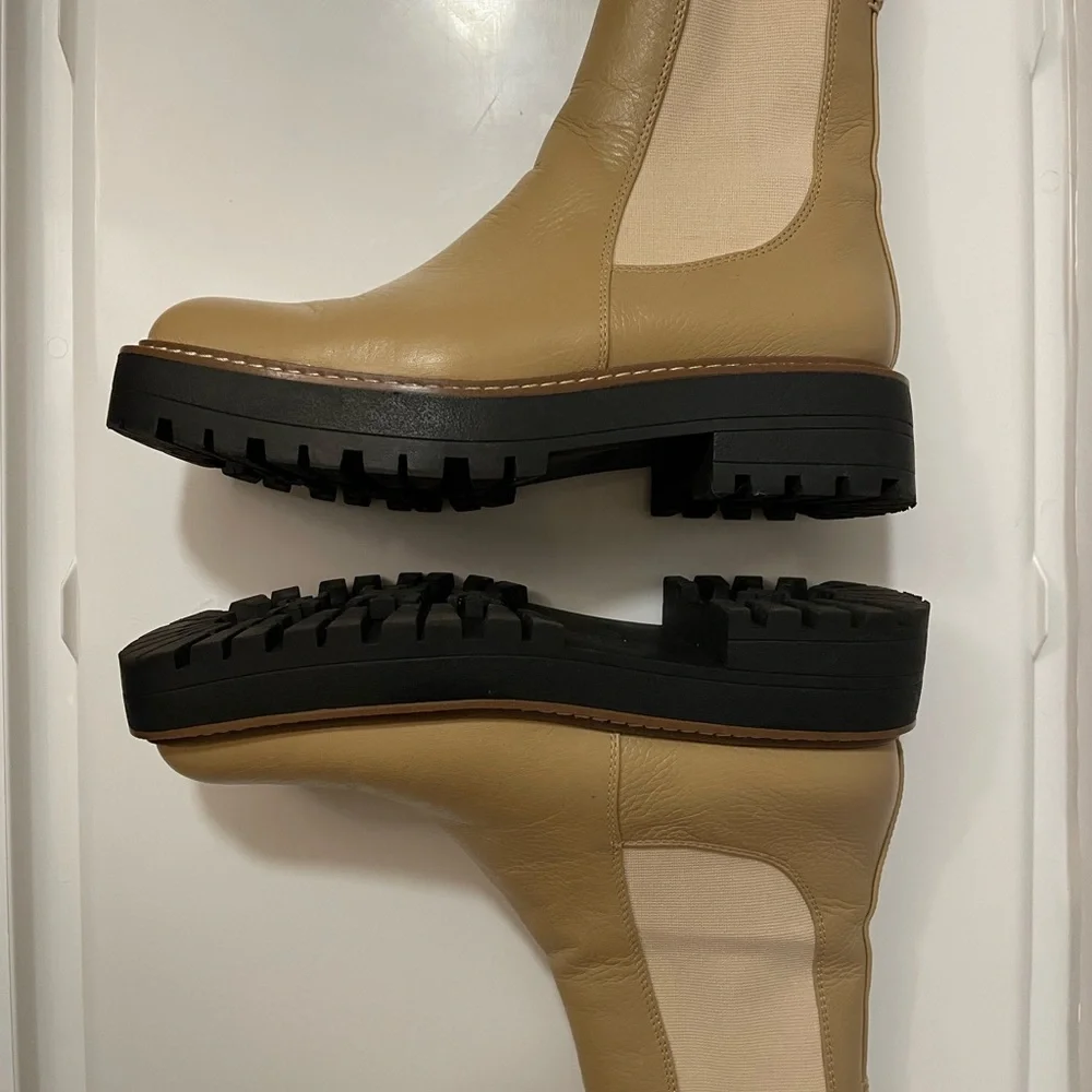 Sam Edelman Genuine Leather Tan Slip On Chelsea Boot Rubber Sole